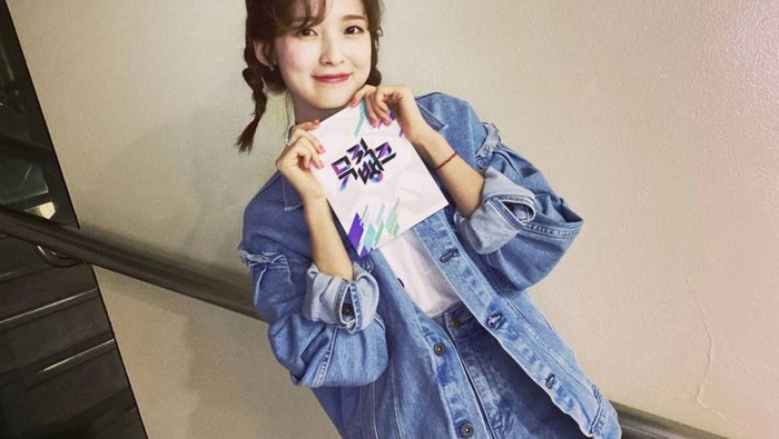 5 Gaya Kasual ala Arin Oh My Girl, Super Chic dan Stylish