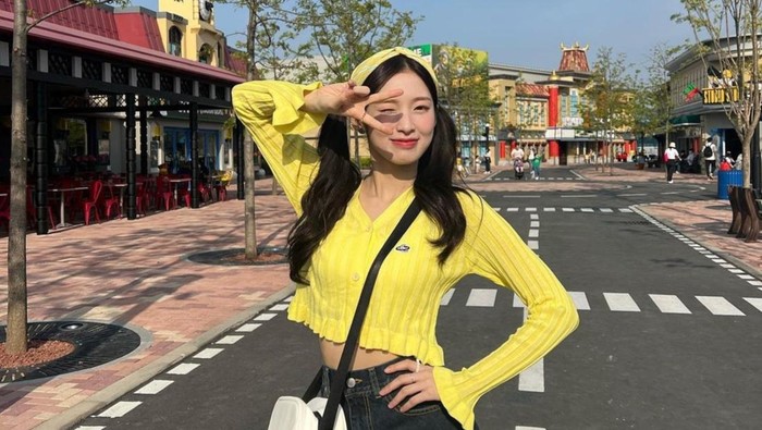 5 Gaya Feminin ala Arin Oh My Girl, Pewaris Jinyowon di Alchemy of Souls