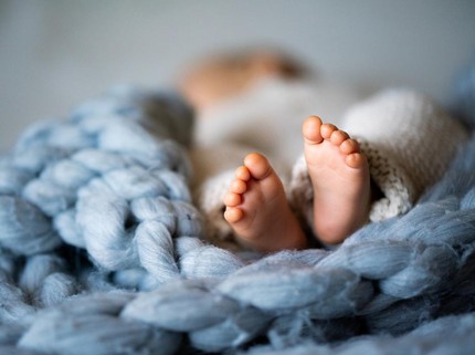 Posisi Kaki Bayi Saat Tidur yang Ideal dan Sehat, Jangan Keliru ya Bun