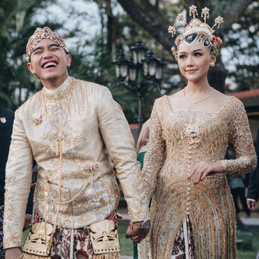 Kaesang Protes Nahyan Pakai Singlet di Nikahan, Begini Reaksi Erina Gudono