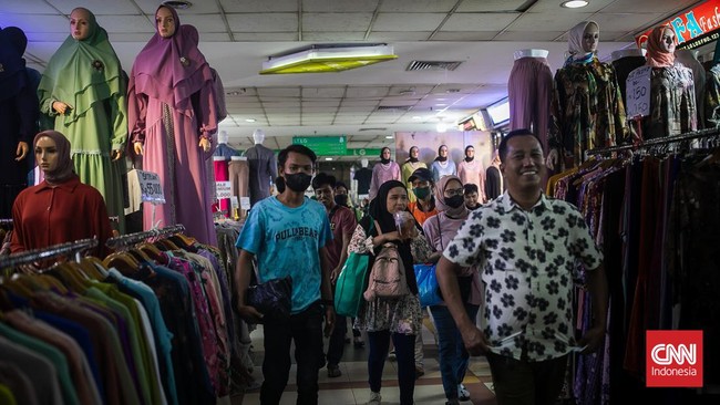 Positif Covid Tambah 186 Kasus, Lima Pasien Meninggal Dunia Satgas Covid-19 mencatat terdapat penambahan 233 kasus sembuh dari Covid-19. Total kasus sembuh menjadi 6.565.917 orang.