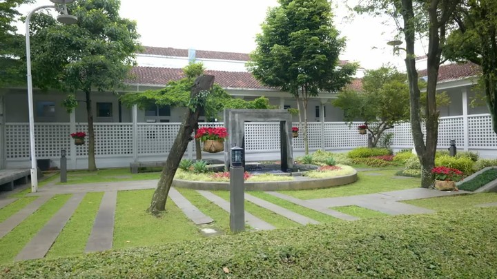 Rumah Dinas Ridwan Kamil dan Atalia