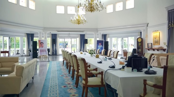 Rumah Dinas Ridwan Kamil dan Atalia