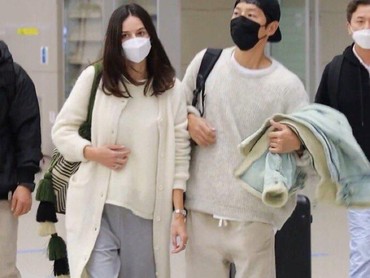 img-title Ini Keuntungan Hamil Usia 30an Seperti Katy Saunders Istri Song Joong Ki