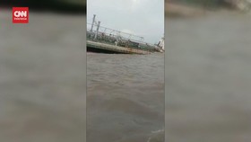 VIDEO: Cuaca Buruk di Semarang, Banyak Kapal Rusak Hingga Tenggelam