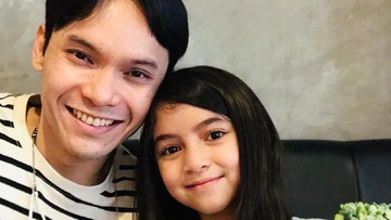 SIENNA INGIN JADI BRUCE LEE