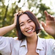 8 Cara Meningkatkan Hormon Bahagia Secara Alami Menurut Ahli, Coba Terapkan Mulai Sekarang!