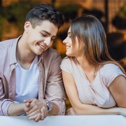 Pria 'Green Flag' Modern: Auto Nempel karena Wanginya Bikin Candu!