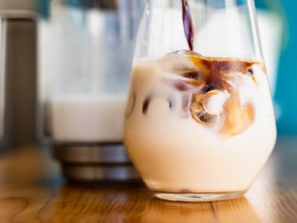 15 Minuman yang Tidak Boleh Diminum saat Diet, Hindari Bun