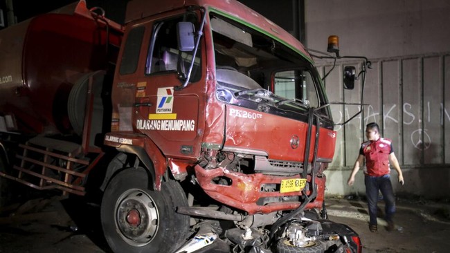 Rem yang tidak berfungsi atau akrab disebut rem blong merupakan kondisi daya cengkeram rem berkurang akibat panas yang berlebih.