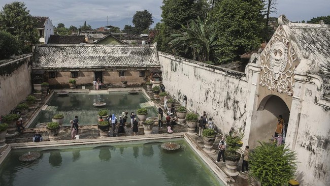 FOTO: Hiruk-pikuk Suasana Liburan Nataru di Yogyakarta