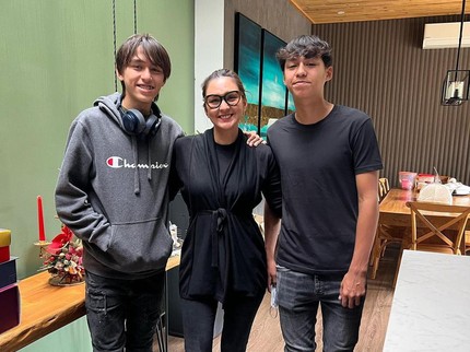 Donna Agnesia Sebut Dua Putranya Bisa Jadi Bodyguard, Darius Girang Bisa Bebas