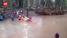VIDEO: Banjir Bandang Terjang Filipina saat Natal, 13 Orang Tewas