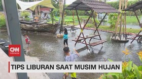 VIDEO: Tips Liburan Saat Musim Hujan