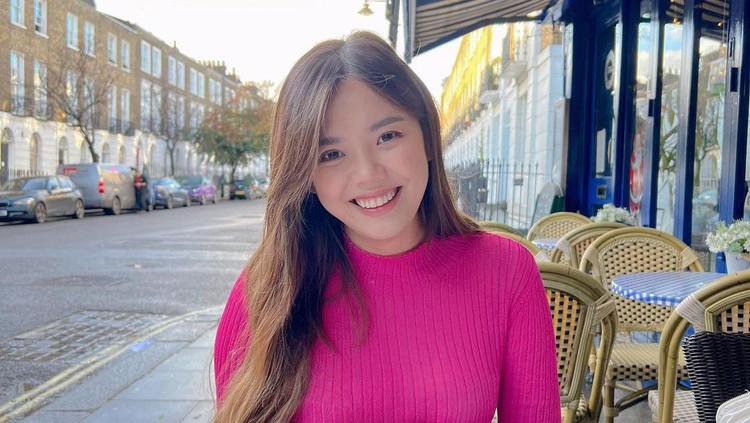 valencia nathaniaa
