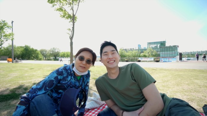 YouTuber Bung Korea dan Ibunda