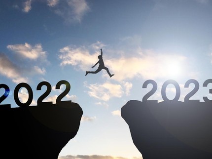 35 Kata-kata Bijak Tahun Baru 2023 yang Menyentuh Hati dan Memotivasi