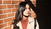 <p>Claudia Annisa atau yang lebih dikenal sebagai Dea Annisa pernah menjadi aktris cilik saat bergabung dalam grup musik Tiga Bocah Imut. (Foto: Instagram @deaaannisa)</p>