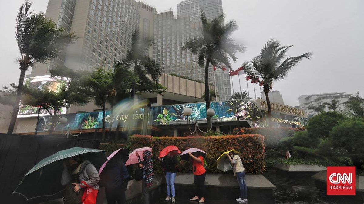 Peringatan BMKG, Waspada Angin Kencang di Jakarta Hingga Rabu