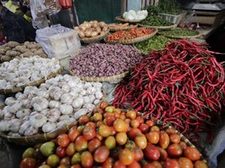 Harga Sembako Jatim Hari Ini: Rawit dan Bamer Naik, Cabai Keriting Turun