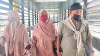 <p>Laudya Cynthia Bella dikenal sebagai aktris keturunan Sunda dan Minangkabau. Ia merupakan putri dari pasangan Busyamin dan Neni S. (Foto: Instagram @laudyacynthiabella)</p>