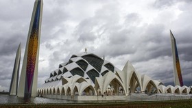 Dinas Bina Marga Buka Suara Soal Lelang Proyek Konten Masjid Al Jabbar