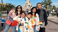 <p>Nisya Ahmad, adik presenter kondang Raffi Ahmad, menikah dengan Andika Rosadi sejak Januari 2009. Dalam pernikahan tersebut, pasangan ini dikaruniai tiga orang anak. (Foto: Instagram @nissyaa)<br /><br /><br /></p>
