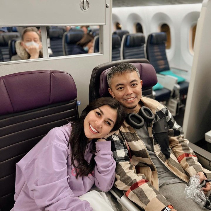 <p>Ya, suami Nisya Ahmad pernah diisukan sebagai seorang pengangguran. Parahnya, ia juga disebut menumpang hidup dengan Raffi Ahmad. (Foto: Instagram @nissyaa)<br /><br /><br /></p>