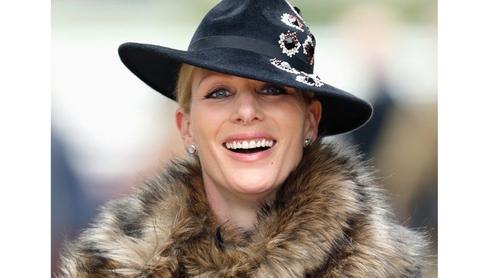 Selanjutnya ada Zara Tindall, anak bungsu dari Putri Anne. Ia dikenal sebagai atlet berkuda berprestasi sekaligus ikon fashion Kerajaan Inggris yang populer. Meski begitu ia bukan anggota aktif kerajaan. / Foto: Getty Images