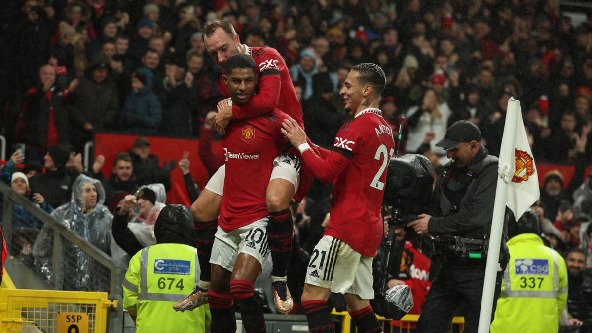 Ferdinand Sebut 3 Pemain 'Kanker' di MU, Salah Satunya Antony