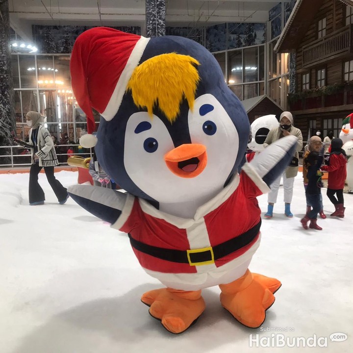 <p>The Frosty Parade akan berlangsung setiap pukul 11.00 WIB hingga 14.00 WIB, Bunda. Jadi, pastikan waktu berkunjung Bunda sesuai, ya. (Foto: Mutiara Putri/Tim HaiBunda)</p>