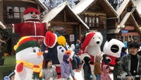 <p>Terdapat 4 karakter The Snow Crew yang bisa diajak foto bareng, nih. Mereka adalah Pibbin si manusia salju, Puf Puf si pinguin, Nano si beruang kutub, dan Mao si panda. (Foto: Mutiara Putri/Tim HaiBunda)</p>