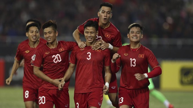 Pelatih Vietnam U-23 Hoang Anh Tuan memberikan komentarnya usai anak asuhnya membantai Malaysia 4-1 di semifinal Piala AFF U-23 2023, Kamis (24/8).