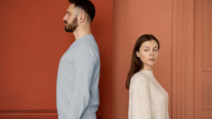 Tak Melulu Harus Diakhiri, Hubungan Toksik Juga Bisa Diperbaiki dengan 4 Langkah Ini