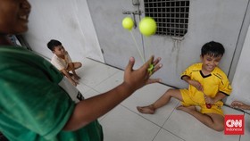 Viral Lato-lato Bikin Mata Buta, Cek Standar Keamanannya versi AS