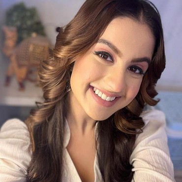 8 Potret Tunisha Sharma Aktris Bollywood Gantung Diri Diduga Putus Cinta