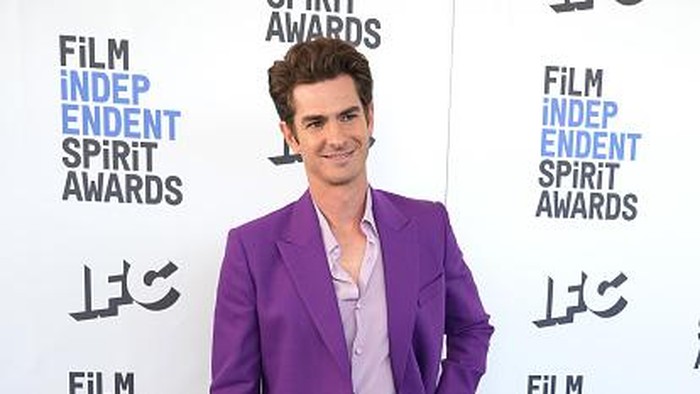 SANTA MONICA, CALIFORNIA - MARCH 06: Andrew Garfield attends the 2022 Film Independent Spirit Awards on March 06, 2022 in Santa Monica, California. (Photo by Kevin Mazur/Getty Images)