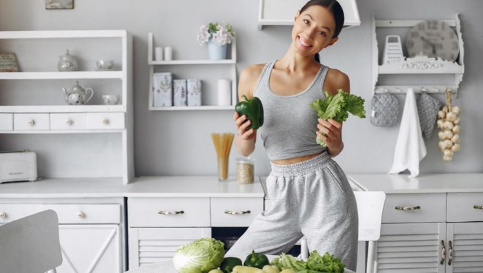 img-title 5 Makanan yang Bisa Dikonsumsi Setiap Hari untuk Meratakan Perut Buncit, Tertarik Coba?