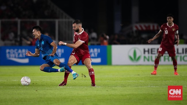 Berita tentang timnas Thailand yang masih bisa tersingkir dari Piala AFF 2022 menjadi berita terpopuler dari dunia olahraga dalam 24 jam terakhir.