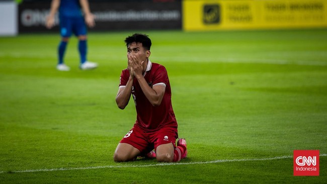 Timnas Indonesia konsisten membuang peluang emas dalam tiga pertandingan beruntun di Piala AFF 2022, termasuk saat melawan Thailand.