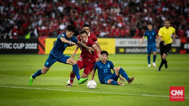 Pelatih Timnas Indonesia Shin Tae Yong (STY) sampai memohon saat bicara soal penyelesaian akhir Tim Garuda yang belum sempurna di Piala AFF 2022.