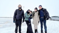 <p>Selanjutnya ada Lyra Virna suaminya, Fadlan Muhammad yang tengah menghabiskan momen tahun baru di Turki bersama putra mereka, Khaleed. Lyra juga mengajak anak-anak dari pernikahan sebelumnya, yakni Eizel dan Eisha. (Foto: Instagram @lyravirna)</p>
