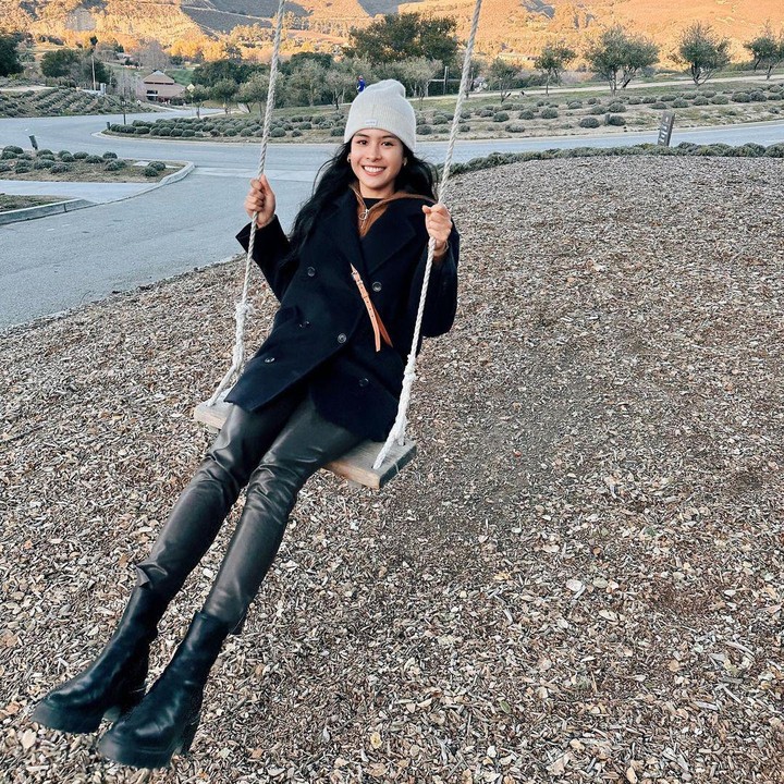 <p>Sementara itu, aktris sekaligus penyanyi Maudy Ayunda juga tengah menikmati liburan akhir tahun. Ia pergi bersantai ke Amerika Serikat. (Foto: Instagram @maudyayunda)</p>