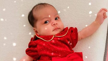 Gemass! 7 Potret Baby Nova Anak Gracia Indri, Paras Bule Mirip Sang Ayah