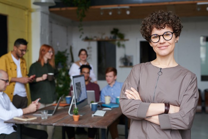 Aries akan mendapatkan keuntungan dari segala arah, sehingga kemakmuran dan keuangan yang cukup stabil bisa kamu nikmati melalui bisnismu/Foto: pexels.com/fauxels 7 Alasan Nepotisme Berbahaya dan Merugikan, Wajib Tahu!