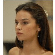 Potret Katy Louise Saunders, Perempuan Asal Inggris yang Sempat Diduga Sebagai Kekasih Baru Song Joong Ki
