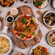 Sama Meriahnya Seperti di Indonesia, Ini 10 Makanan Khas yang Disantap di Berbagai Negara Saat Perayaan Tahun Baru