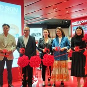 MAKE UP FOR EVER Membuka Store dengan Konsep Terbaru di Plaza Indonesia, Ini Potretnya!