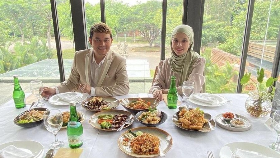 Aldila Jelita dan Indra Bekti