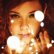 Sambut Kebahagiaan Tahun Baru! Ini Ramalan Zodiak Mingguan: Asmara, Karier, dan Keuangan di 2-8 Januari 2023!